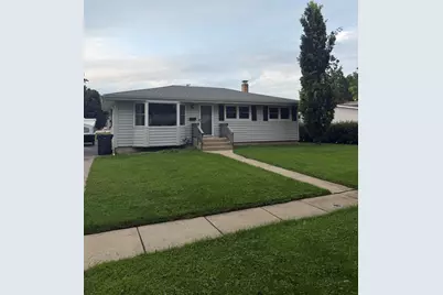 48 Wagner Drive, Cary, IL 60013 - Photo 1