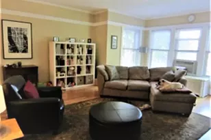 1319 W Early Ave, Chicago, IL 60660 - Photo 2