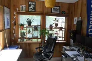 1319 W Early Ave, Chicago, IL 60660 - Photo 8