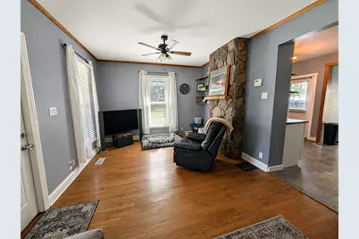 144 W Lincoln Street, Seneca, IL 61360 - Photo 6