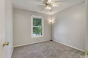 5014 W Greenbrier Dr, McHenry, IL 60050 - Photo 22