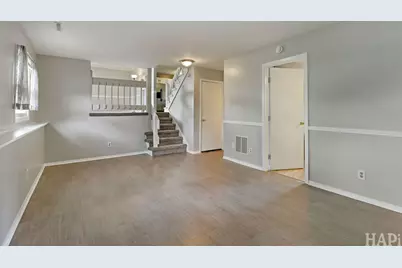 5014 W Greenbrier Drive, McHenry, IL 60050 - Photo 14