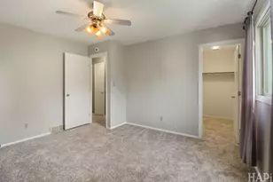 5014 W Greenbrier Dr, McHenry, IL 60050 - Photo 18