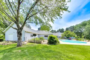 38W064 Tanglewood Dr, Batavia, IL 60510 - Photo 46