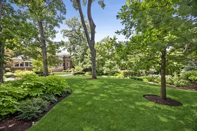 665 Plumtree Road, Glen Ellyn, IL 60137 - Photo 6