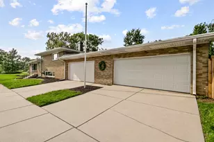 1554 Idlewild Ln, Homewood, IL 60430 - Photo 28