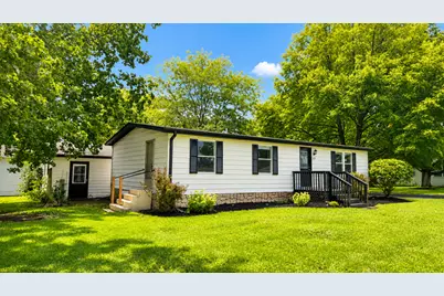 50 Maple Lane, Sandwich, IL 60548 - Photo 1