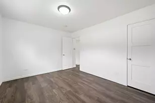 2123 N McAree Rd, Waukegan, IL 60087 - Photo 10
