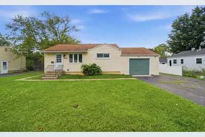2123 N McAree Road, Waukegan, IL 60087 - Photo 1