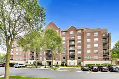 410 W Mahogany Court #205, Palatine, IL 60067 - Photo 1