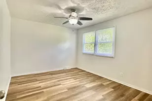 730 Woodlawn Ave, Rockford, IL 61103 - Photo 14