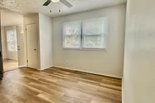 730 Woodlawn Ave, Rockford, IL 61103 - Photo 6