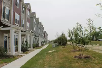 1601 Albany Street #1601, Grayslake, IL 60030 - Photo 2
