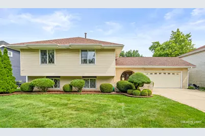 3149 Venard Road, Downers Grove, IL 60515 - Photo 2