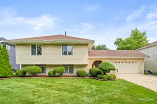 3149 Venard Rd, Downers Grove, IL 60515 - Photo 2