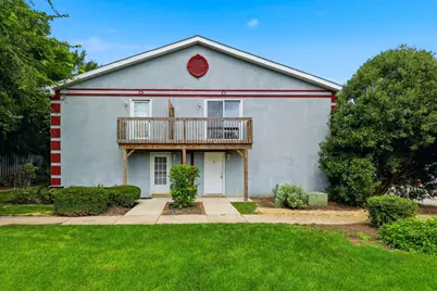 1141 Greenwood Circle #7F, Woodstock, IL 60098 - Photo 1