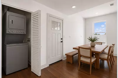 4108 N Cicero Avenue #2, Chicago, IL 60641 - Photo 8