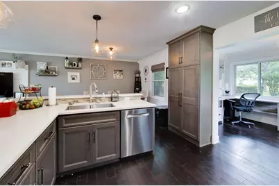 2167 Midhurst Road, Downers Grove, IL 60516 - Photo 10