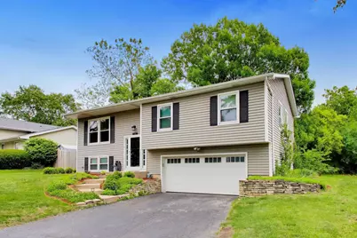 2167 Midhurst Road, Downers Grove, IL 60516 - Photo 2