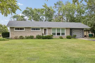 365 De Paul Ct, Romeoville, IL 60446 - Photo 1