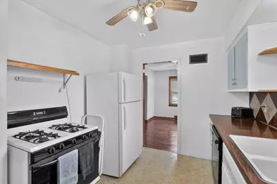961 W Jefferson Drive, Freeport, IL 61032 - Photo 18