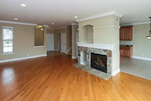 449 N Bay Tree Circle, Vernon Hills, IL 60061 - Photo 6