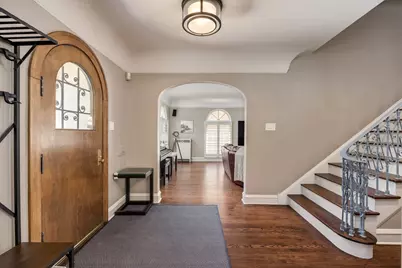 1135 N Kenilworth Avenue, Oak Park, IL 60302 - Photo 6