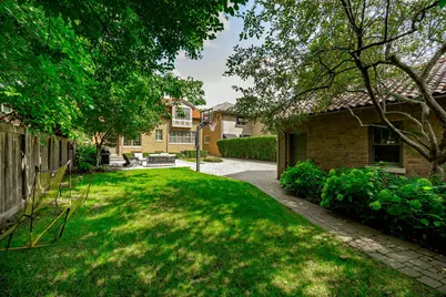 1135 N Kenilworth Avenue, Oak Park, IL 60302 - Photo 48