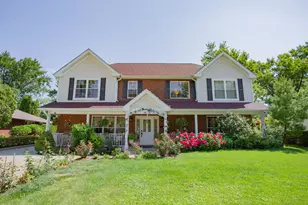 1803 N Mitchell Ave, Arlington Heights, IL 60004 - Photo 1