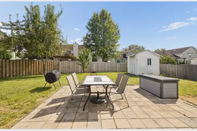 556 Foxford Road, Bartlett, IL 60103 - Photo 18
