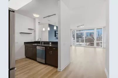 757 N Orleans Street #1012, Chicago, IL 60654 - Photo 6
