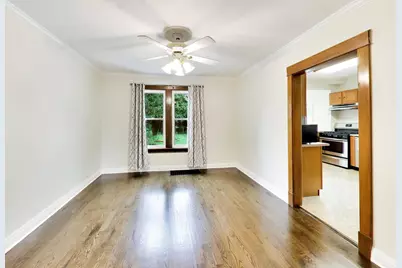 315 Douglas Avenue, Waukegan, IL 60085 - Photo 8
