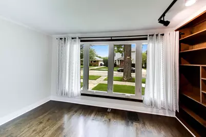 315 Douglas Avenue, Waukegan, IL 60085 - Photo 6