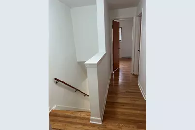 7229 N Campbell Avenue, Chicago, IL 60645 - Photo 6