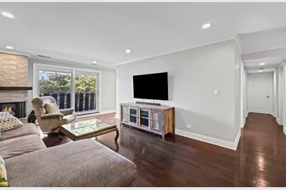 1795 Lake Cook Road #110, Highland Park, IL 60035 - Photo 8