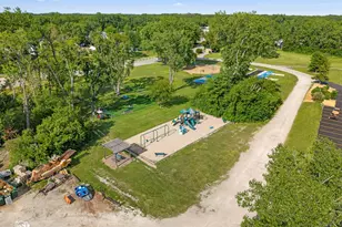 165 Fossil Cove Ln, Wilmington, IL 60481 - Photo 42