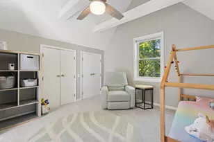 2307 W Melrose St, Chicago, IL 60618 - Photo 22