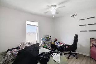 518 N May St, Chicago, IL 60642 - Photo 10