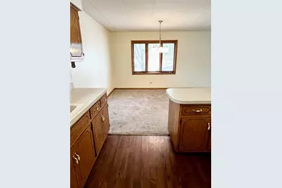 8659 Meade Avenue #1S, Burbank, IL 60459 - Photo 10