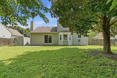 [Address not provided], Gurnee, IL 60031 - Photo 20