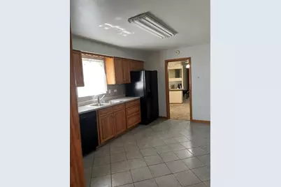 2316 W 80th Place, Chicago, IL 60620 - Photo 8