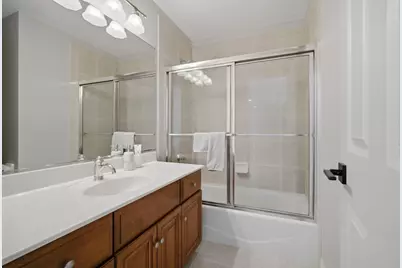 3818 Grand View Court, Saint Charles, IL 60175 - Photo 24