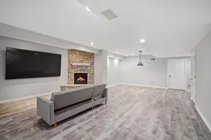 3818 Grand View Ct, Saint Charles, IL 60175 - Photo 30