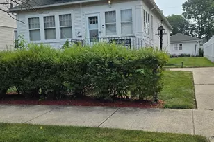 106 Sawyer Ave, La Grange, IL 60525 - Photo 1