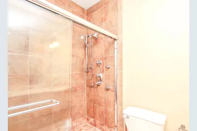 945 N Kingsbury Street #119, Chicago, IL 60610 - Photo 12