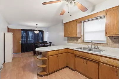 7426 W 62nd Place, Summit, IL 60501 - Photo 14