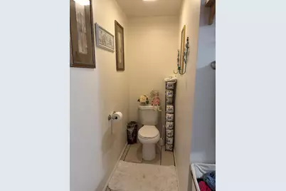 7055 Nathan Lane, Carpentersville, IL 60110 - Photo 16