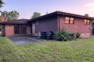 848 E 150th Pl, South Holland, IL 60473 - Photo 18