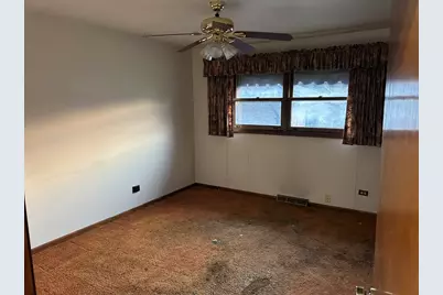 848 E 150th Place, South Holland, IL 60473 - Photo 10
