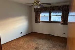 848 E 150th Pl, South Holland, IL 60473 - Photo 10